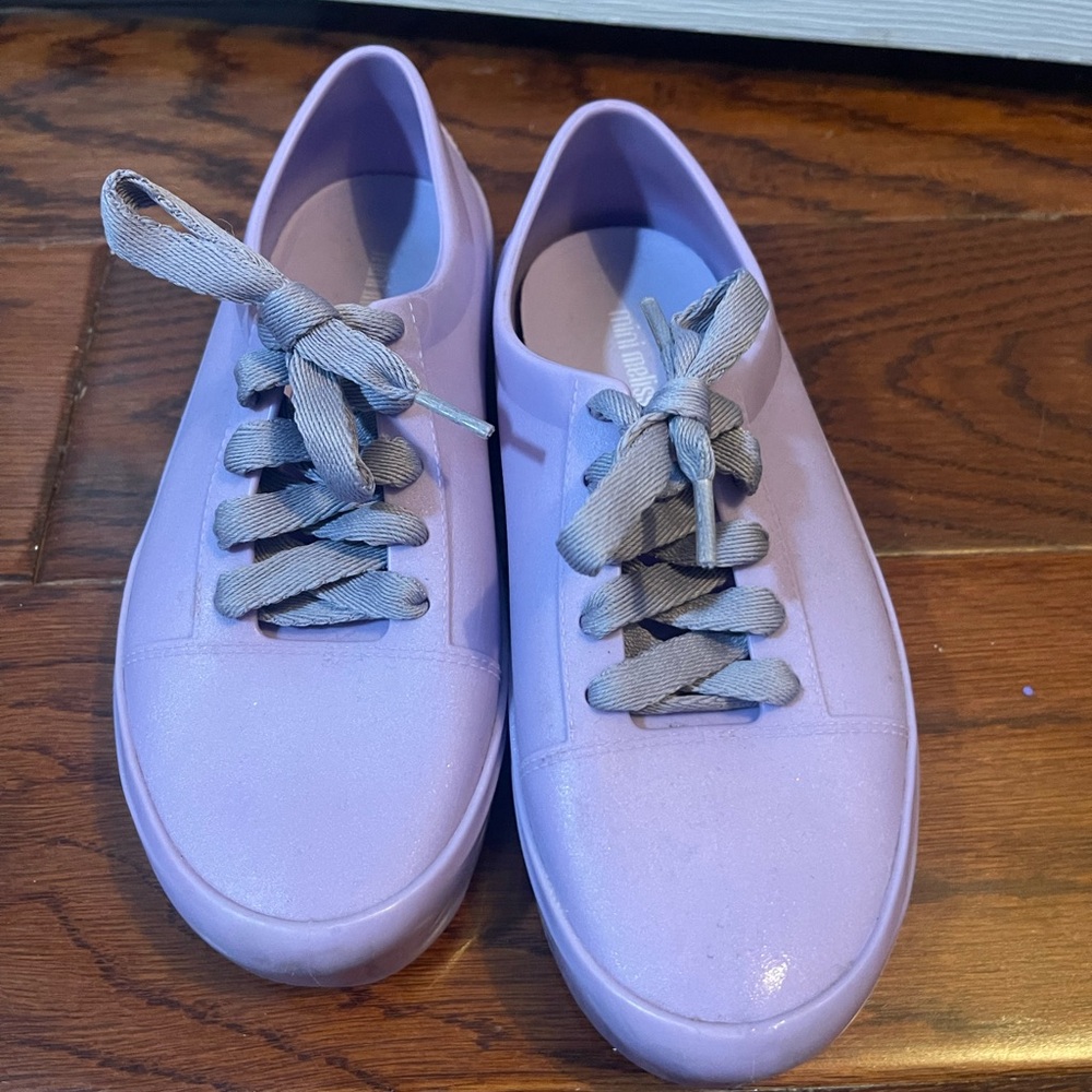 Mini Melissa purple shoe size 4
